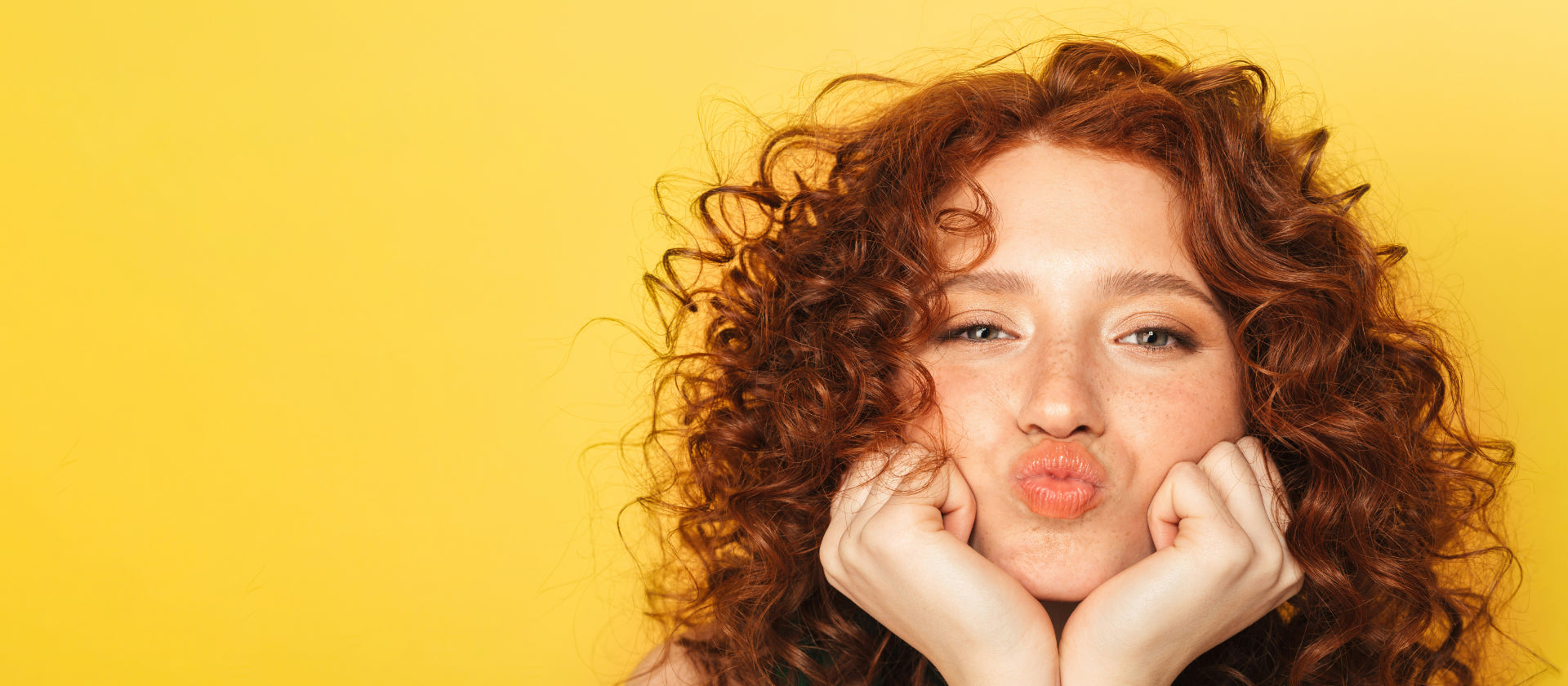 <p>YOUR HAIR.<br/>OUR CARE.</p>